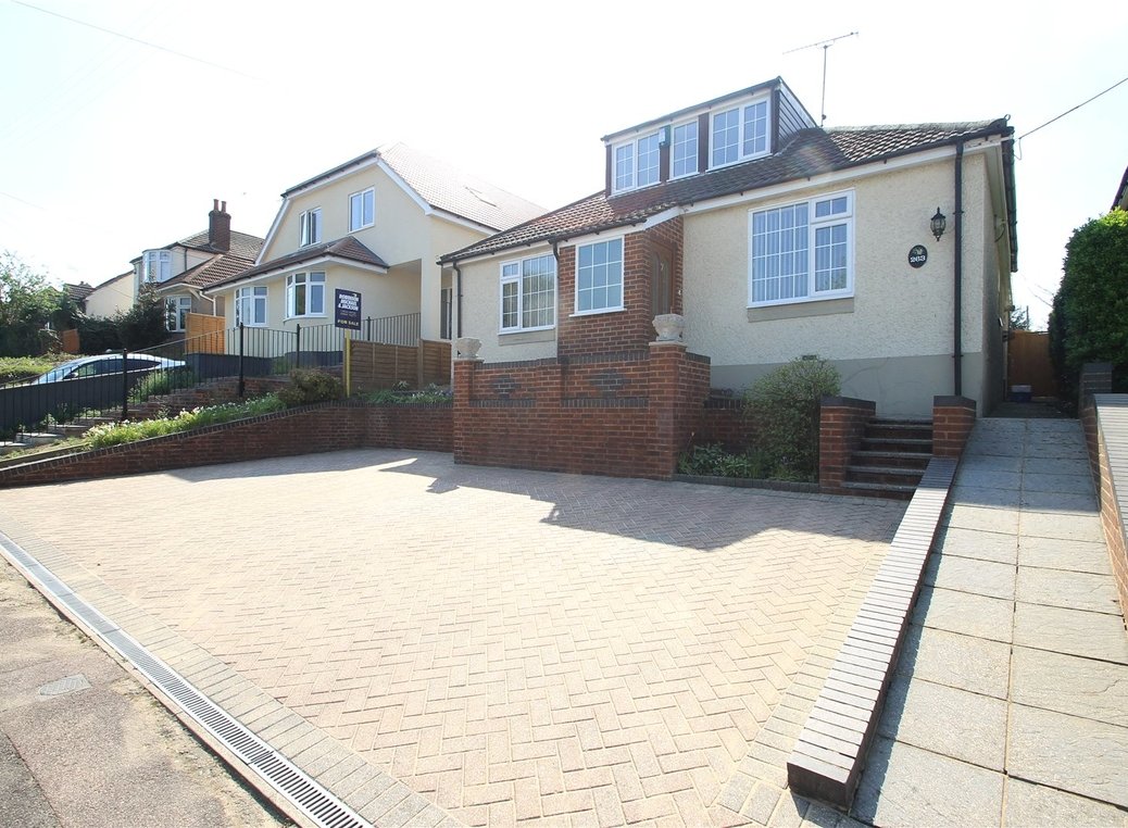Bungalow for Sale in Strood Robinson Jackson