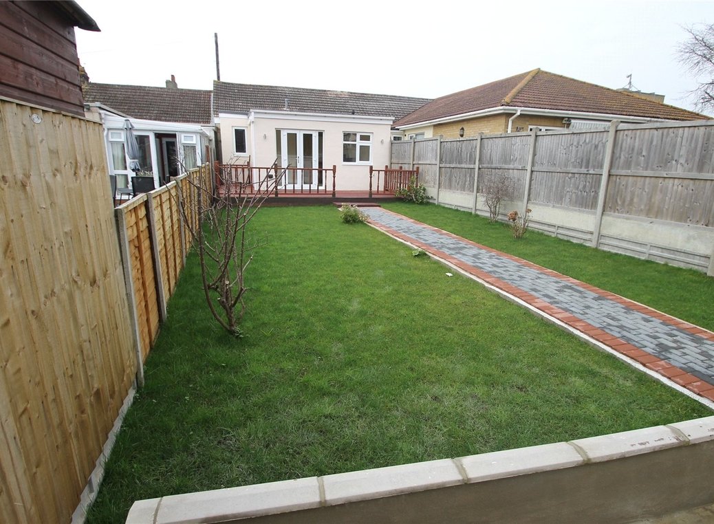 Bungalow for Sale in Strood Robinson Jackson