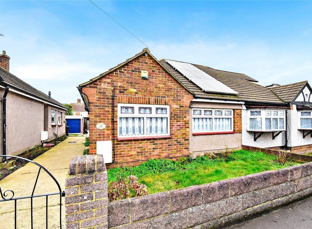 Bungalow for Sale in Dartford Robinson Jackson