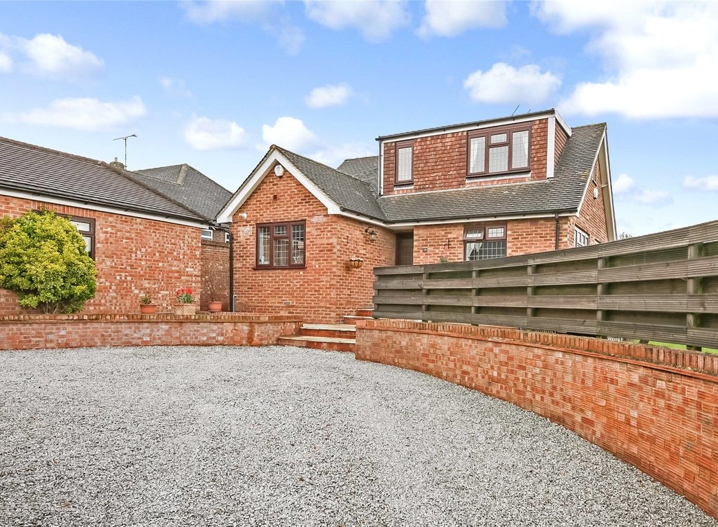 Bungalow for Sale in Strood Robinson Jackson