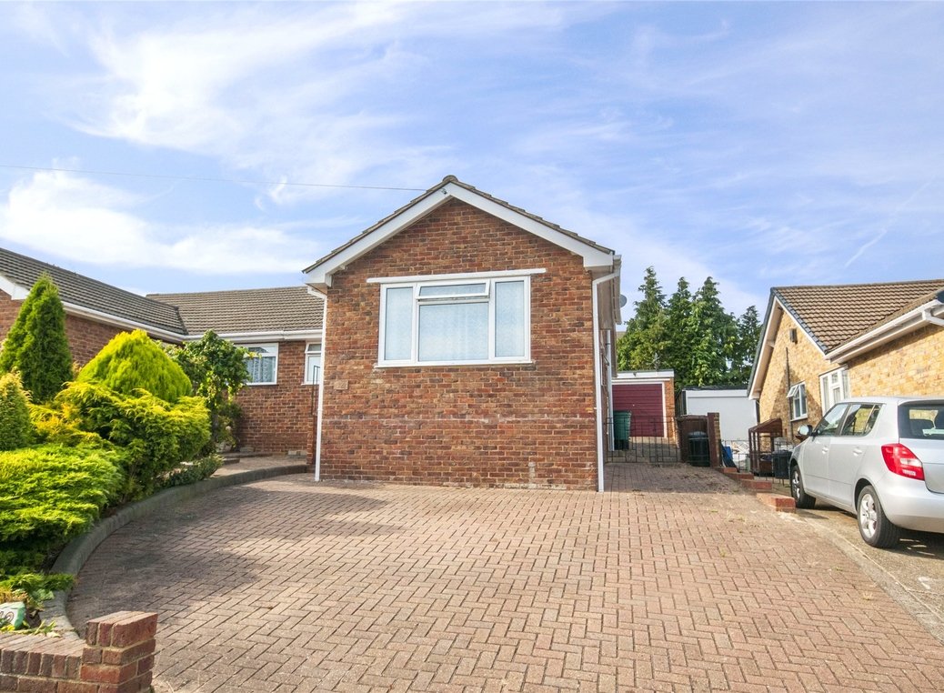 Bungalow for Sale in Strood Robinson Jackson