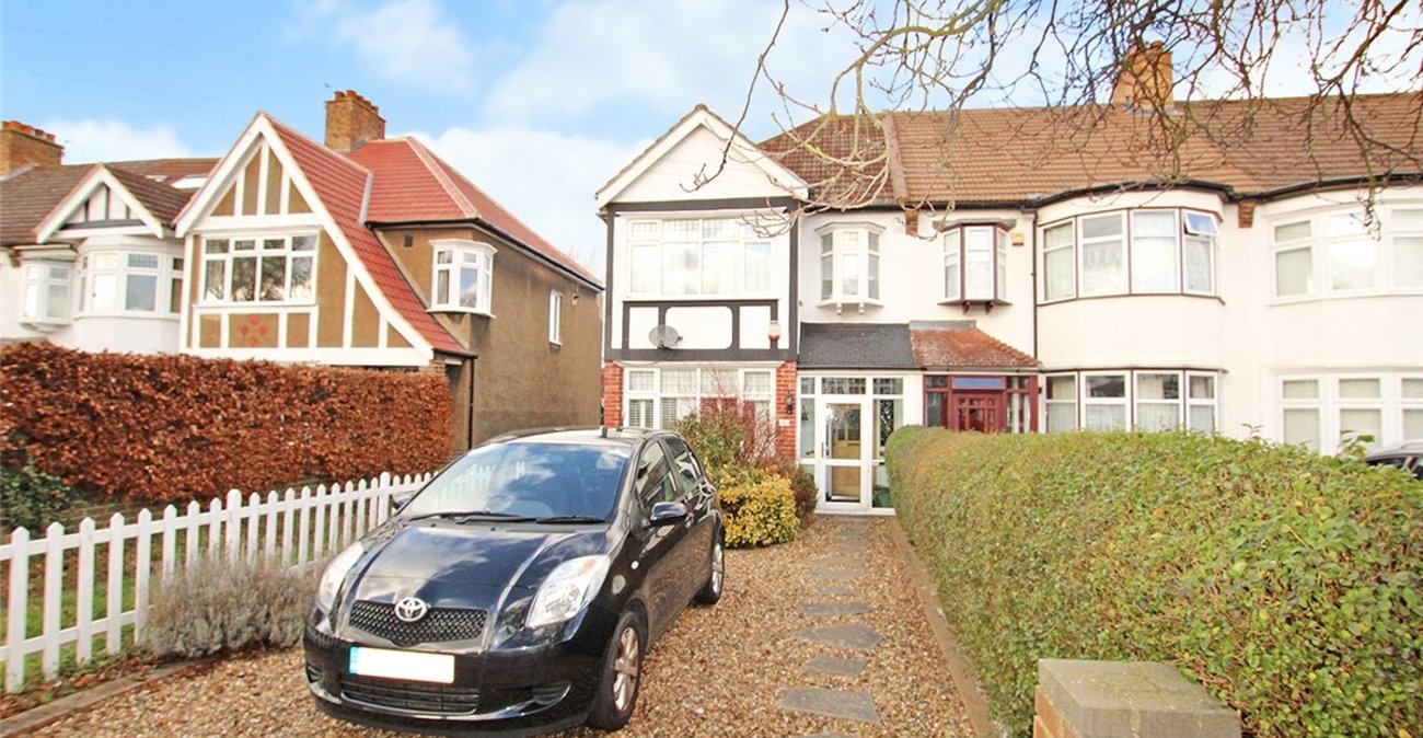 House for sale in Pickhurst Rise, West Wickham, Kent, BR4 Robinson